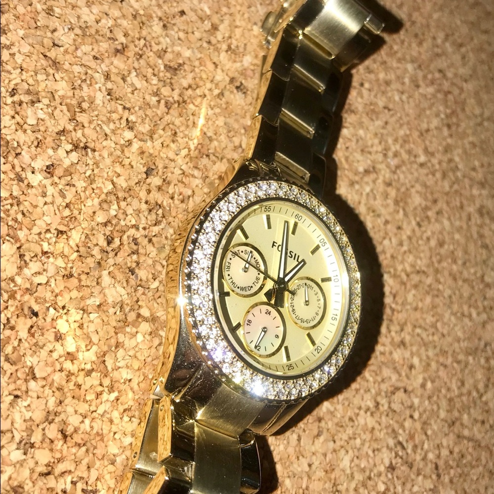 Fossil Women’s Stella GTM Gold Tone Watch ES3101